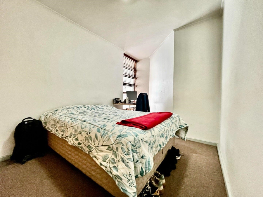 2 Bedroom Property for Sale in Claremont Upper Western Cape